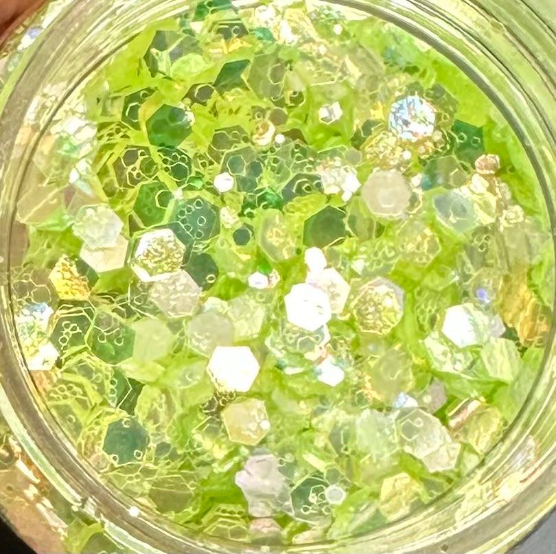 Grasshopper Chunky Mix Opal Glitter