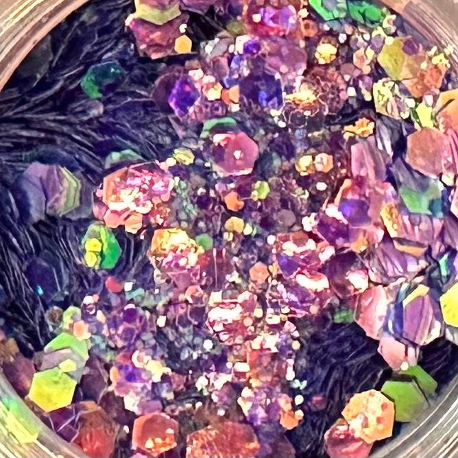 Oil Slick Highlight Iridescent Glitter