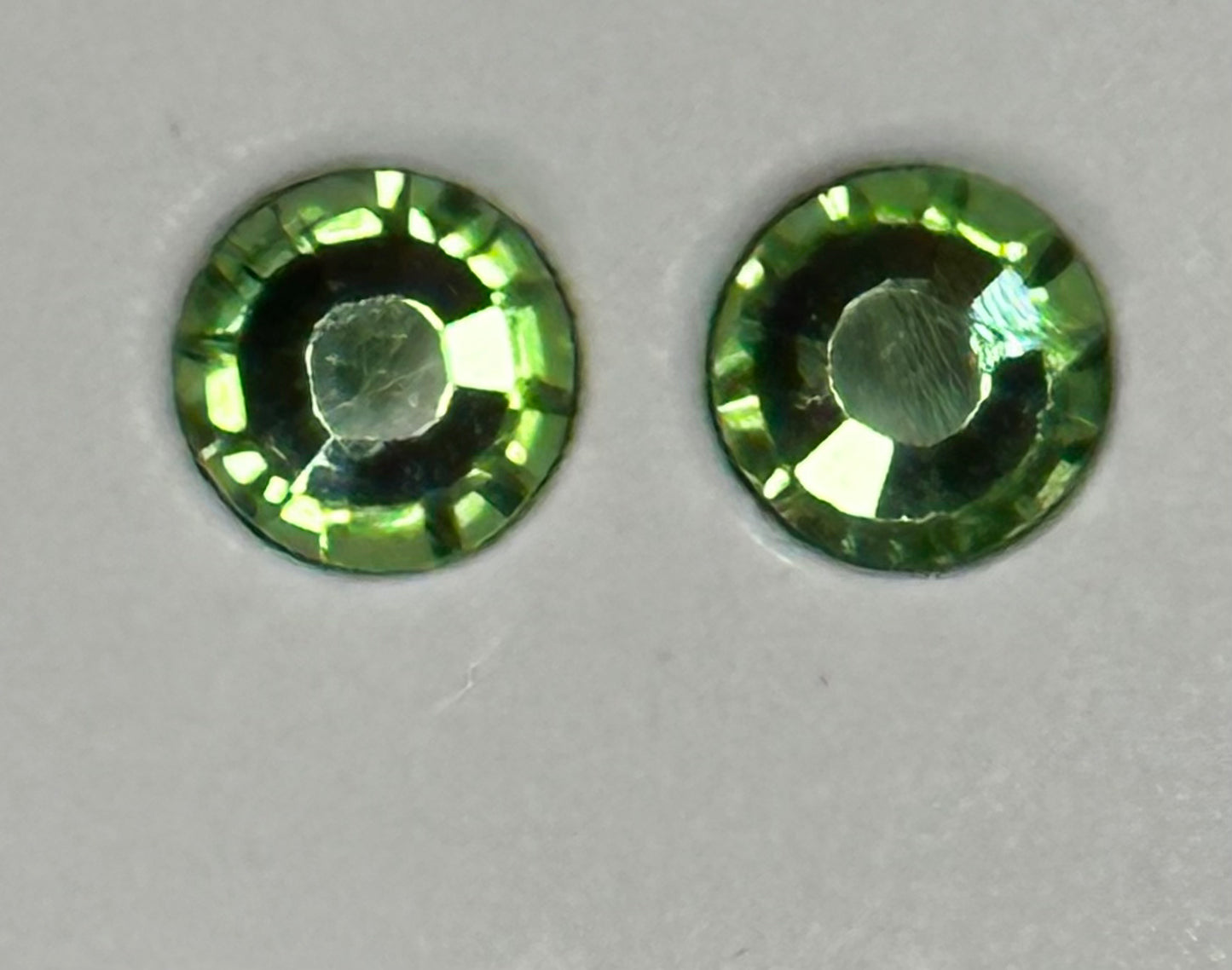 Glass Rhinestones, Peridot