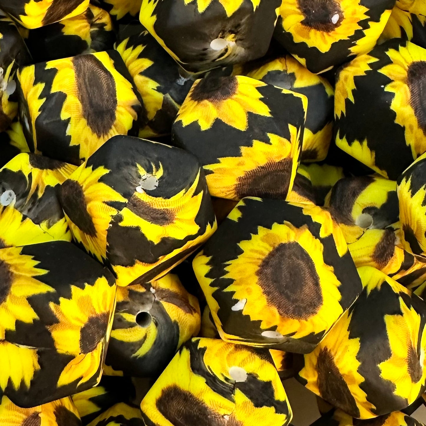 17mm Printed Hexagon Silicone Bead, Sunflower