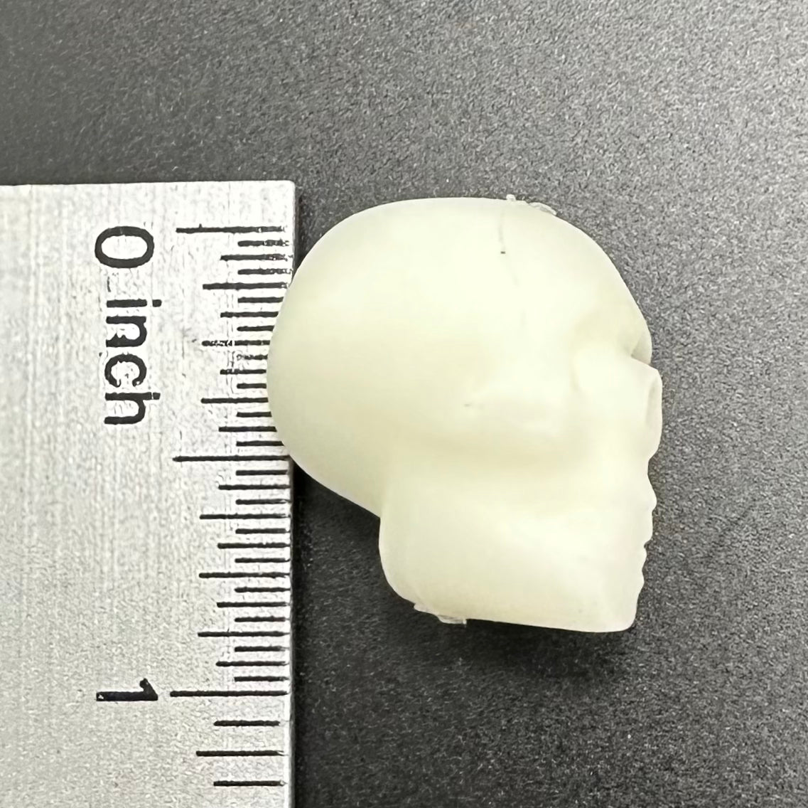 Focal Bead, 3D Skull-Glow White