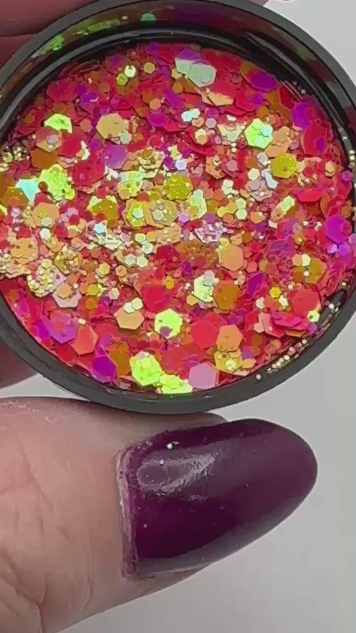 Coral Lea Custom Chunky Mix Glitter – HerArts Glitter Co.