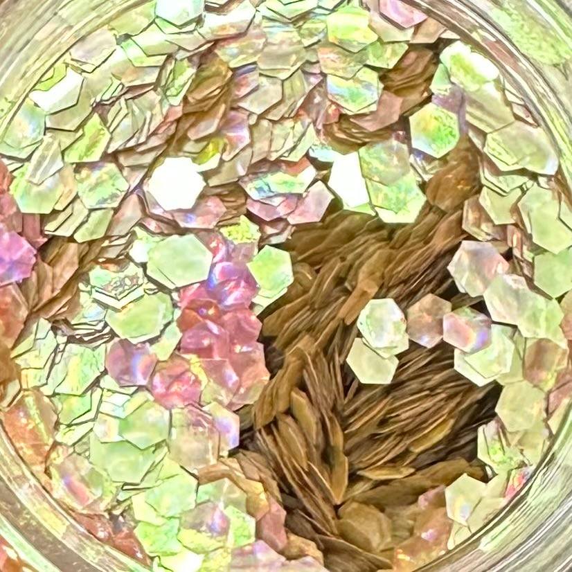 Rose Petals Cats Eye Holographic Chunky Glitter