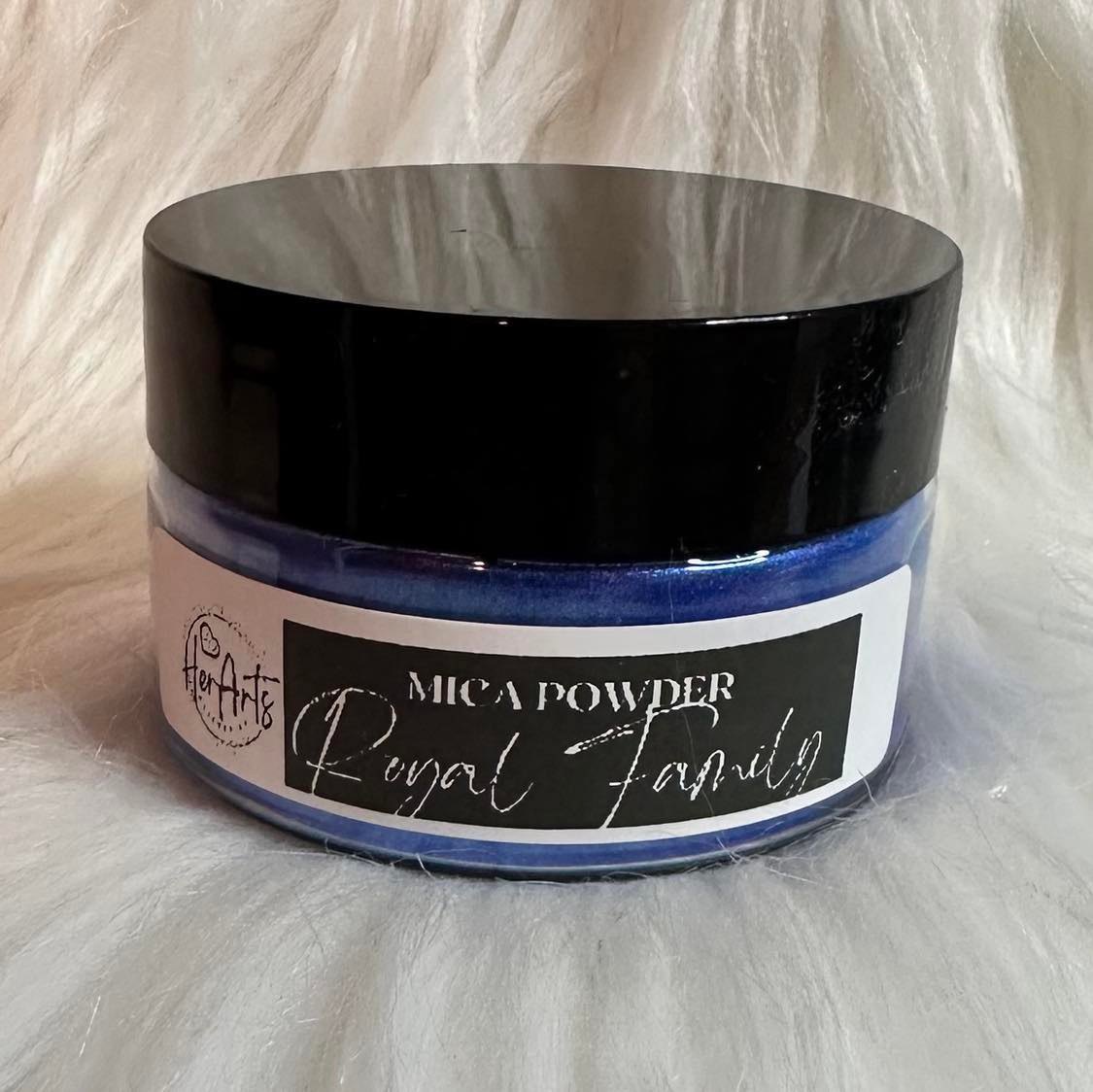 Mica Powder, Royal Family