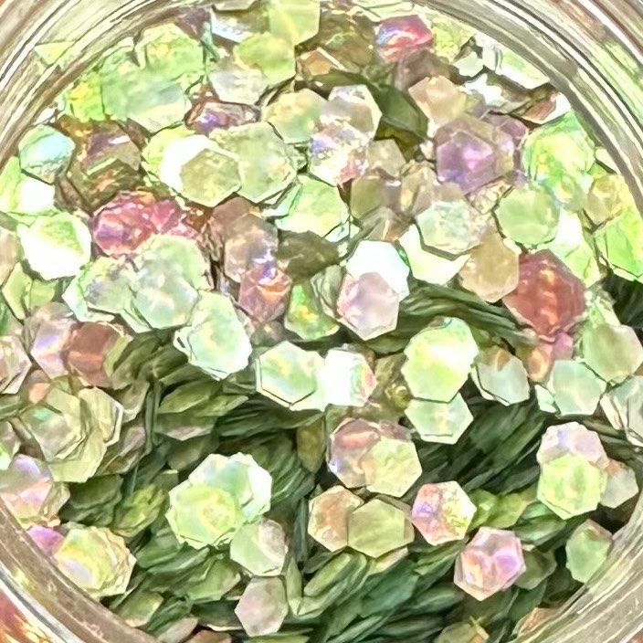 Silver Leaf Cats Eye Holographic Chunky Glitter